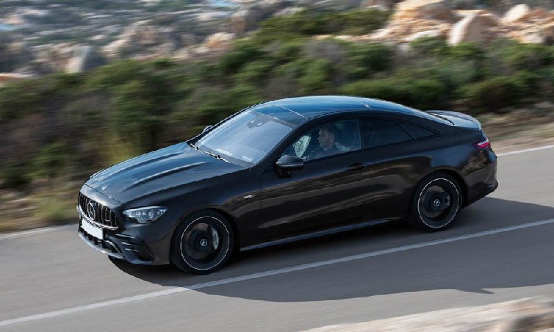 Mercedes-Benz E-Class coupe 4