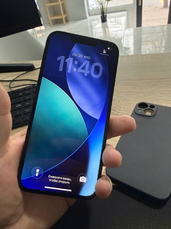 iPhone 14 идеально состояние