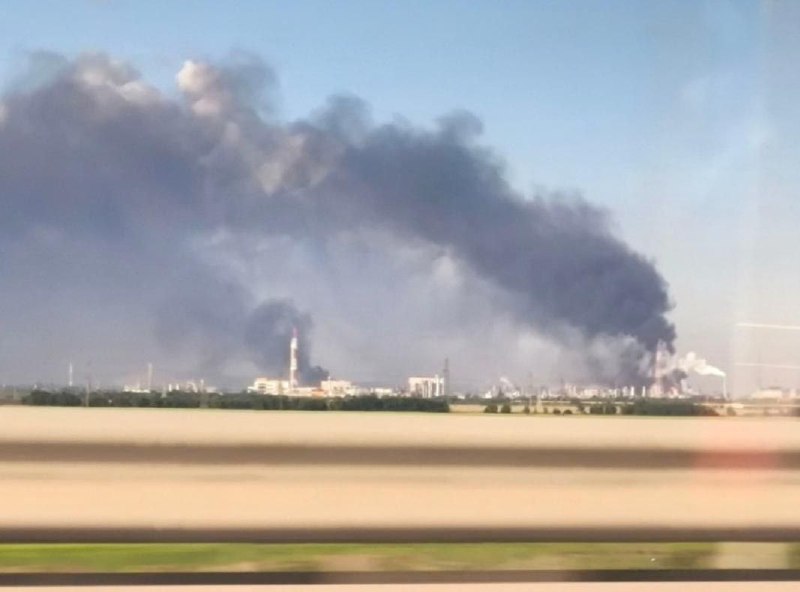 Ukrainian drones hit Togliattikauchuk in Tolyatti, Samara region, targeting one of Russia’s largest synthetic rubber producers.