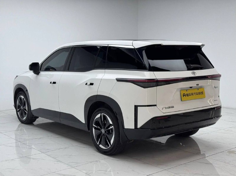 Toyota Bz3x 2025 фото 3