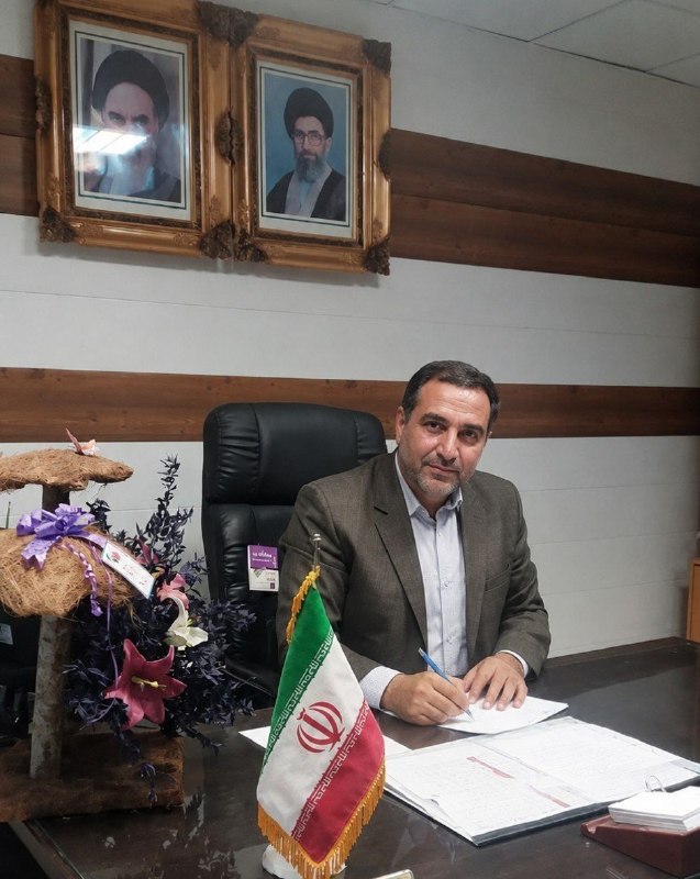 کانال خبری نطنز: علی نجاتیان، رئیس اداره صمت شهرستان ویژه کاشان شد🔹 علی نجاتیان از اهالی بادرود به عنوان مشاور مدیرکل و رئیس اداره صنعت، 