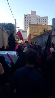 🎦 סמטאות אחר סמטאות המובילות לרחוב האימאם רזה מלאות באנשים