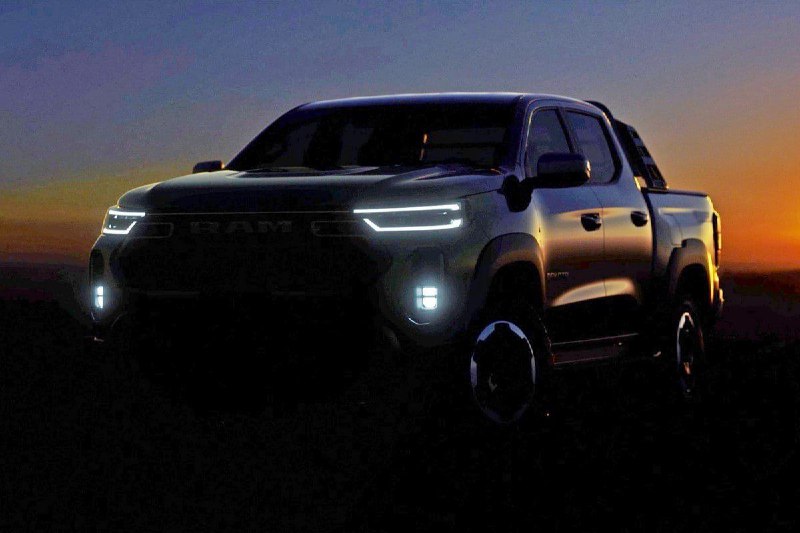 Ram готовит премьеру пикапа Dakota

Компания опубл...