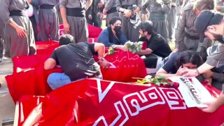 הלוויה של משהד הרגה את מפלגות הטרור שנהרסו בצפון עיראק עקב ההפצצה האיראנית על הצריפים שלהם