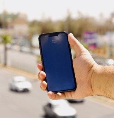 آخرین وضعیت بازار موبایل؛ احتمال کاهش قیمت قوت گرفت محمدرضا رمضان، رئیس اتحادیه صنف فروشندگان دستگاه‌های صوتی، تصویری و تلفن همراه و لوازم جانبی تهران — تجارت‌نیوز