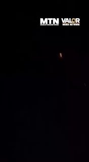 Watch: 🇺🇸🇮🇷 Never-before-seen footage of an Iranian missile attack on an American base in the United Arab Emirates.