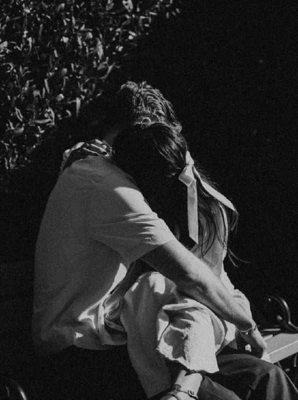 نوازش ♡: 🤍