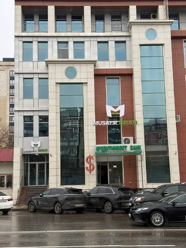 Курс доллара упал, китайские машины стали дешевле чуть ли не на полмиллиона, а то и на все 700-800 тысяч. фото