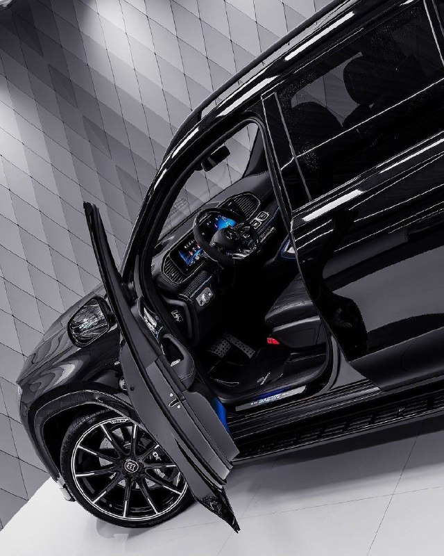 Mercedes BRABUS 800 5