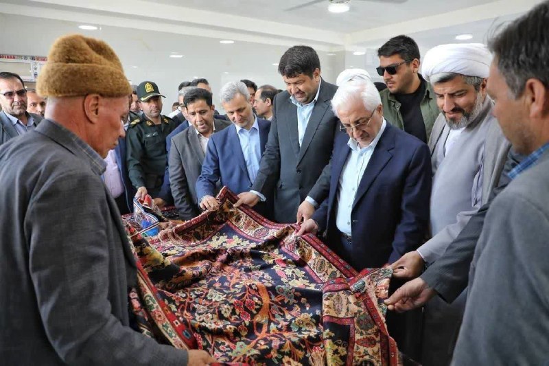 خبرفوری خراسان شمالی: ⭕️ افتتاح کارگاه و نمایشگاه فرش دویدخ با حضور استاندار خراسان شمالی🔹 در آخرین روز از هفته دولت، با حضور نوری، استاندار خ