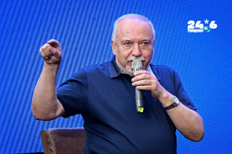 🇮🇱 to the undersigned. Avigdor Lieberman. Zamir, wait, I'm coming in 48 hours, we'll eliminate the neya. Subject to the appointment I have to shorten the hemorrhoid. joke. MK Avigdor Lieberman: "I appealed to the Chief of Staff to prevent political use of the IDF - we are seeing an attempt by the Prime Minister to drag Israel into a military move just to postpone the elections and influence them."