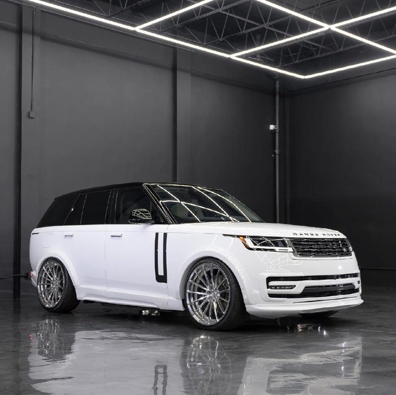 Range Rover Custom Bodykit 1