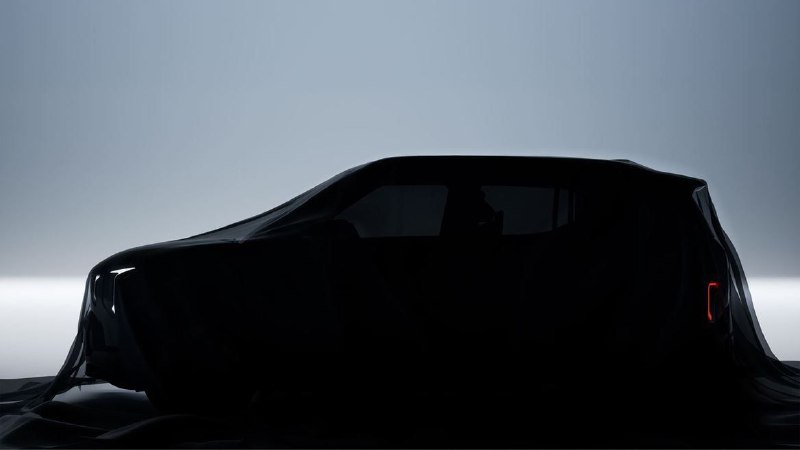 Kia опубликовала тизеры доступного электрокроссовера EV2