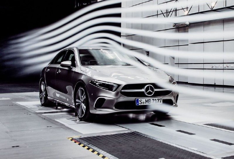 Mercedes-Benz прекращает производство седана A-Class