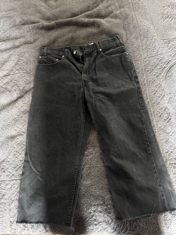 Продаю Джинсы Levi’s и Зип худи — фото 1