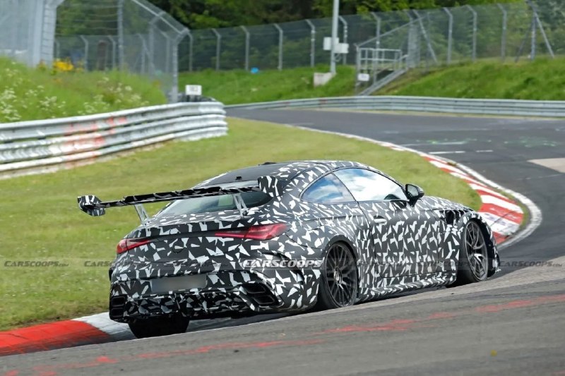 Mercedes услышал все жалобы на искусственный звук — на тестах заметили AMG CLE 63 Mythos с настоящим 3