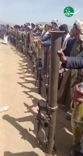 آیا می‌دانستید این‌ها شهروندان عادی در یمن هستند و اینکه حمل سلاح فرهنگی ریشه‌دار در میان یمنی‌هاست، جایی که کسی بدون سلاح مرد محسوب نمی‌شود — اخبار فوری