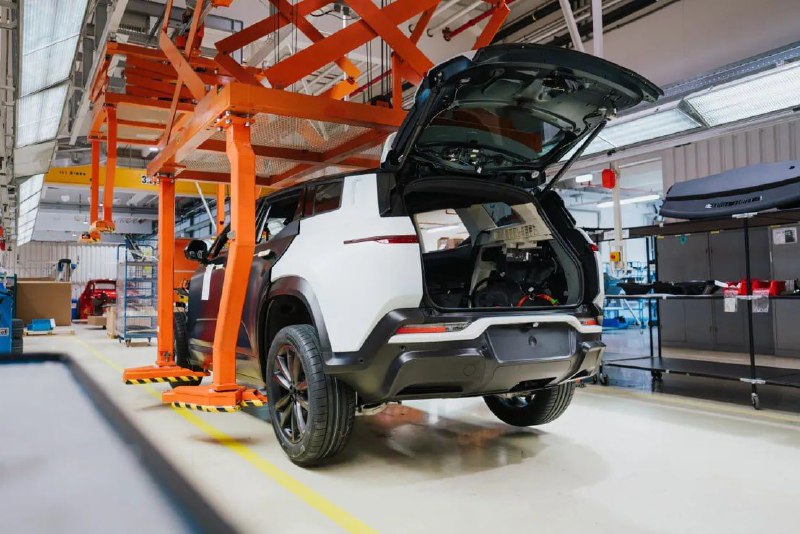 Fisker приостановил производство электровнедорожников 2