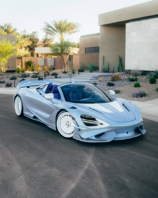 McLaren 765LT Spider 2022 года | Цена: 629 999 долларов США Этот уникальный экзе