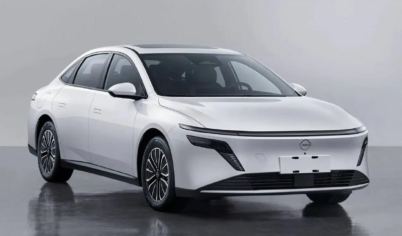 Nissan готовит гибридный седан N6 1