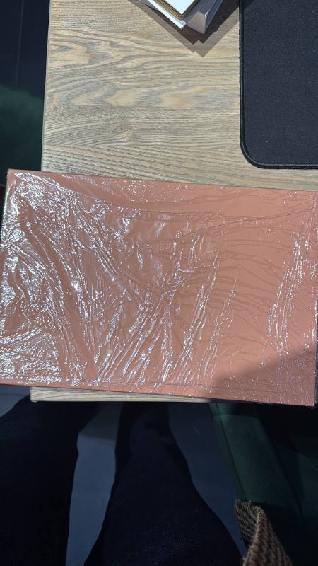 Начался этап плотной сборки мебели на объекте Съездила забрала выкрасы для мебели в другой проект Мебельщики мне подарили новенькие вееры с образца... - изображение 2 - мебели, понравилось, ручку