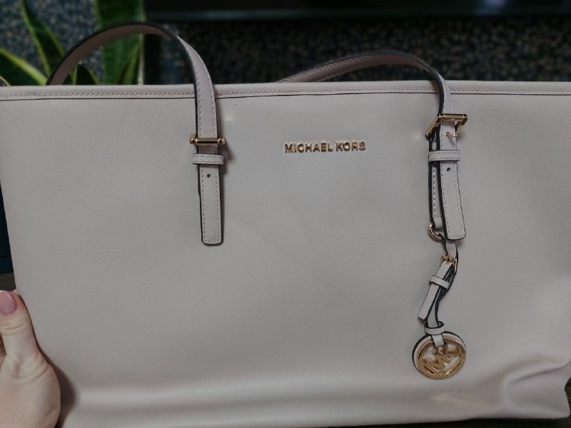 Сумка светлорозовая Michael Kors. Оригинал 100 лари. — фото 1