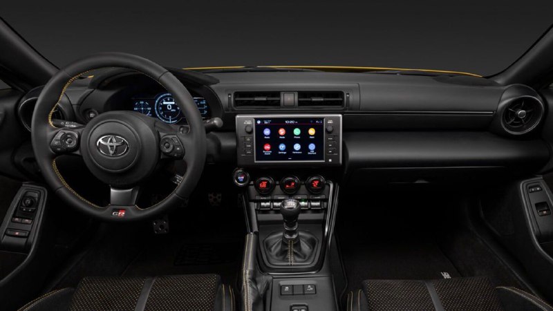Toyota GR86 получила спецверсию в честь экзотического фрукта 4