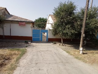 Uy sotiladi 12sotik Bektemir tumani furqat ko'cha15 YO'LNI yuzi
