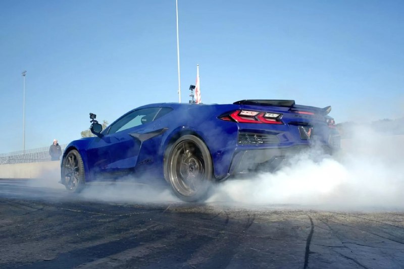 Chevrolet Corvette ZR1X установил рекорд скорости в США 2