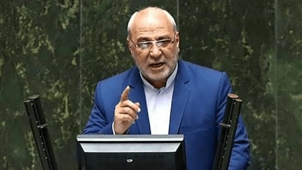 اخبار فوری بین‌الملل: نماینده مجلس: امارات باید سرزمینش را بابت خسارت در اختیار ایران قرار دهدحسینعلی حاجی دلیگانی، نایب رئیس کمیسیون اصل نود 
