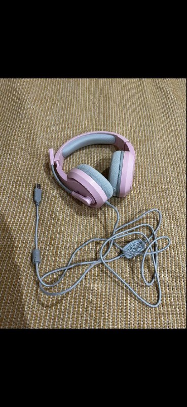 Наушники игровые, новые нетронутые
