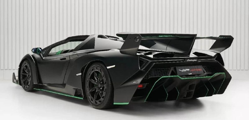 На Авито продают Lamborghini за 1 миллиард 10 миллионов рублей 5