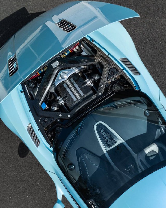 Aston Martin 1-77 7