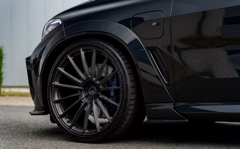 Тюнинг-ателье Prior Design представило «агрессивный» BMW X5 xDrive45e 4