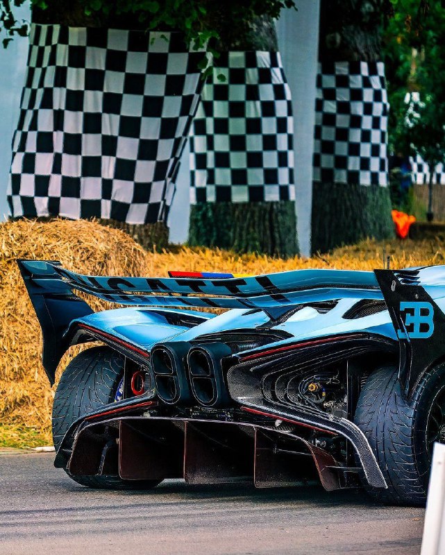 Bugatti Bolide 5