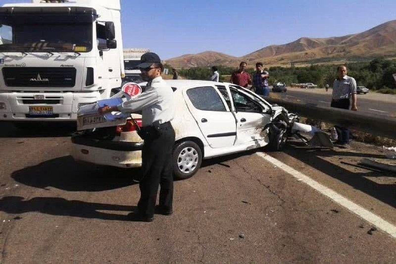 هفته نامه طلوع بم: در پنجماهۀ نخست امسال؛🔴 ۲۳۹ نفر در تصادفات جادهای شمال کرمان جان باختند◽️معاون اجتماعی و پیشگیری از وقوع جرم دادگستری