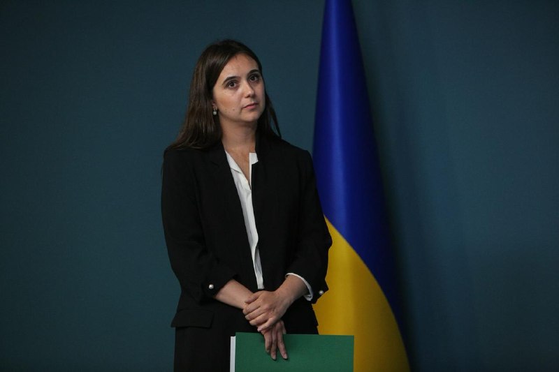 Fact check: Zelensky's former press secretary says she speaks for Ukrainians. Her claims tell a different story
