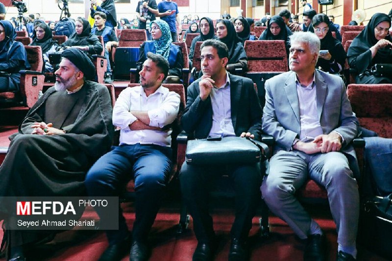 skumsmefda مفدا شهرکرد: حضور معاون فرهنگی و دانشجویی دانشگاه علوم پزشکی شهرکرد در نشست ملی فعالان رسانه دانشجویی💢همزمان با دهمین سالگرد تاسیس پا