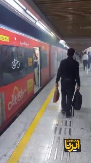 🎥 בעיה טכנית של קרונות בתחנת כיכר הג'יהאד