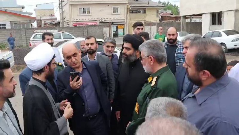شبکه باران: 🔹تاکید استاندار #گیلان بر ضرورت توزیع عادلانه خدمات در محله های کم برخوردار 🔸استاندار گیلان در بازدید از محله های کم برخ