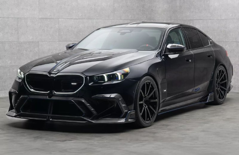 Mansory превратила новый BMW M5 в карбоновый суперседанАтелье Mansory представил