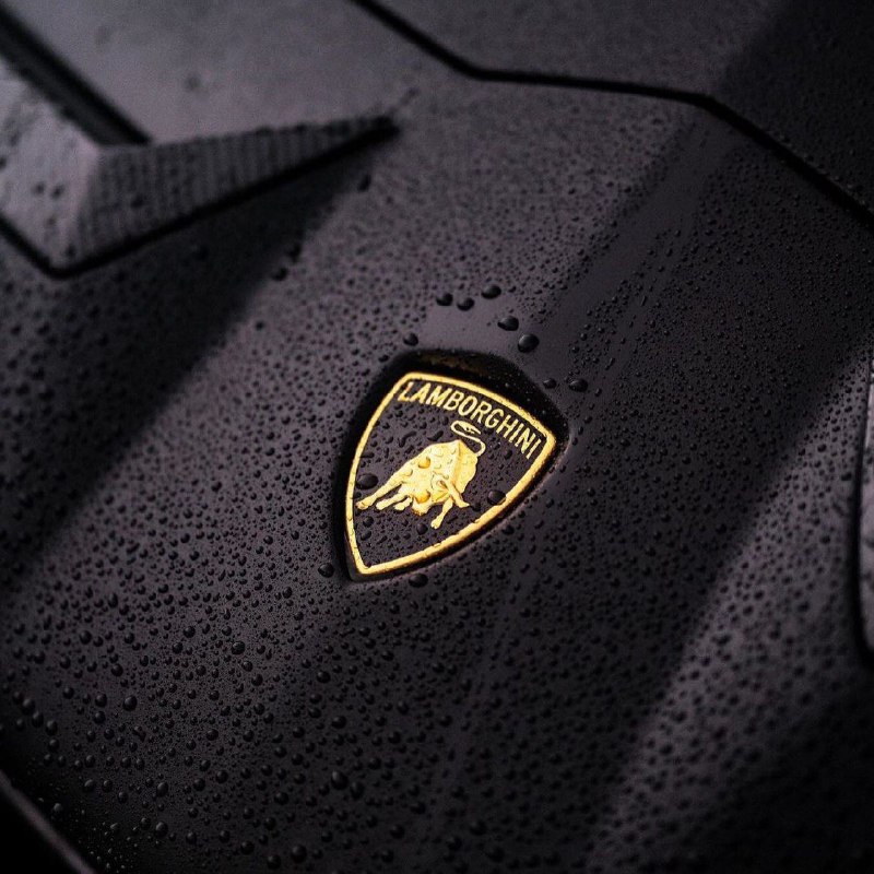 Lamborghini Aventador SVJ 7