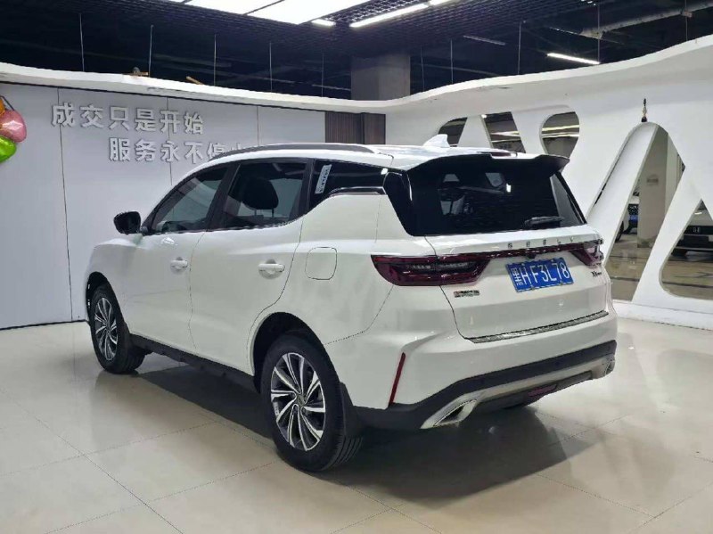Geely Vision X6 фото 3