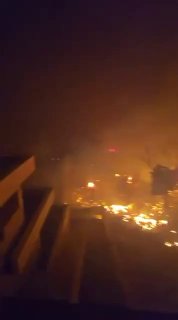 בתים נשרפו באומיס, קרואטיה על רקע שריפת יער; פינוי מתנהל.
