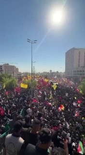 נג'ף אלאשרף עמוס בהמוני אבלים עד הדקות האחרונות של המועד שנקבע לטקס ההלוויה