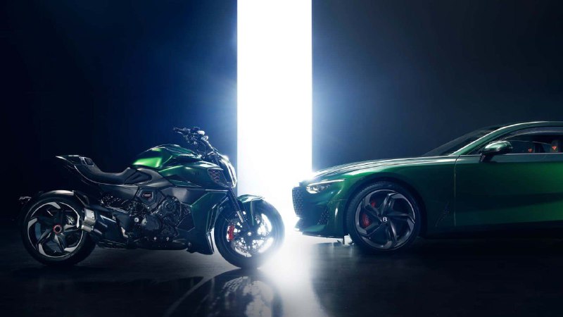Первый мотоцикл от Bentley: карбон, алькантара и цена 70 000 долларов 2
