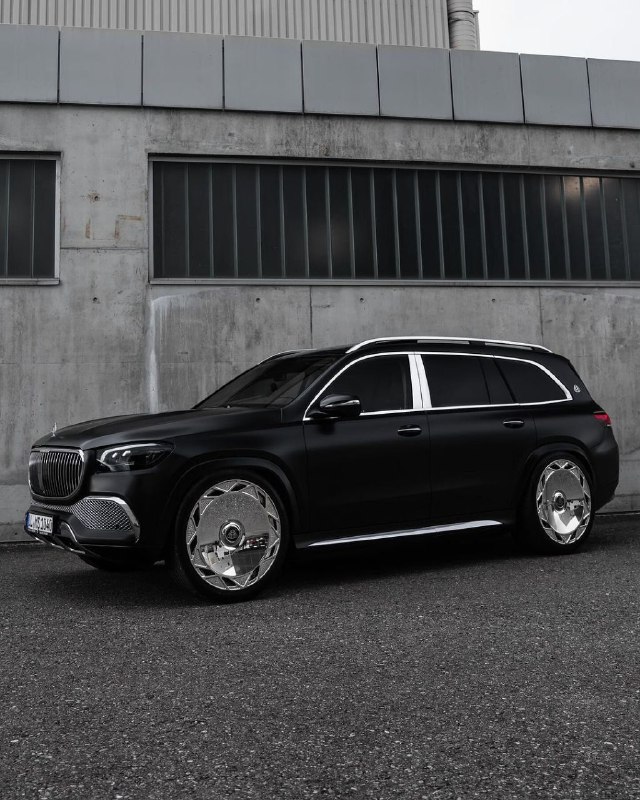 Maybach 9
