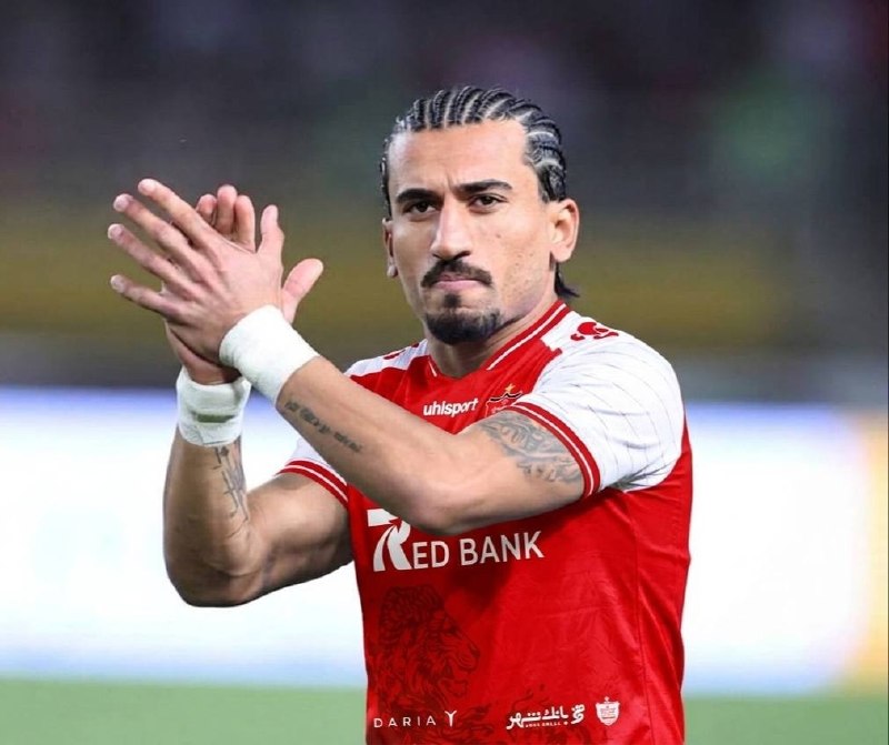 Football Efsha News: سهرابیولا: تا وقتی تو استقلالم ، صالح حردانی جایی تو تیمم نداره * اسپویل: نیم فصل میره تراکتور @FootballEfshaNewsبیا بشی