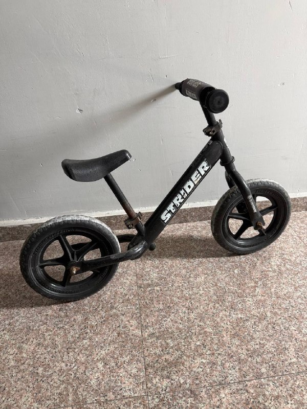 Продам беговел STRIDER — фото 1