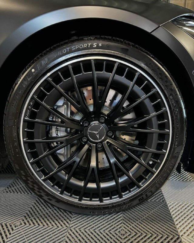 CLE 53 AMG 6